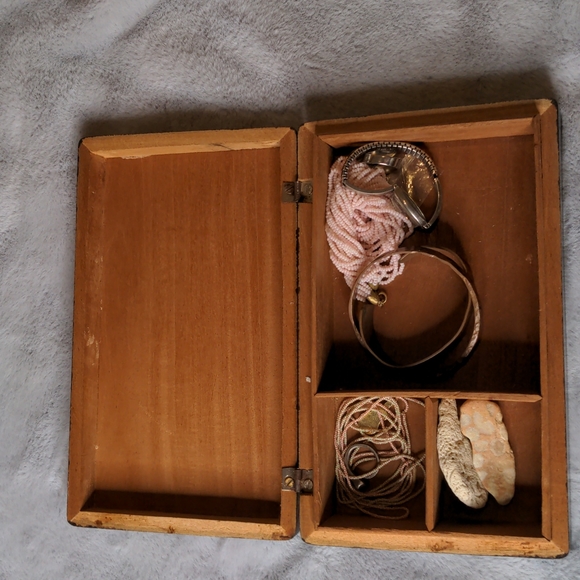 🌷Handmade Jamaica Jewelry box- boho - Picture 8 of 10